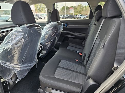 New 2026 Kia Sorento LX image 10