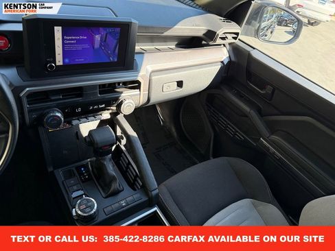 Used 2025 Toyota 4Runner TRD Off-Road image 25