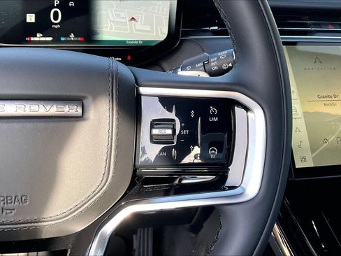 New 2026 Land Rover Range Rover Sport SE image 18