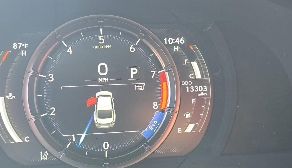 Used 2025 Lexus IS 500 w/ F-Sport Performance RWD image 10