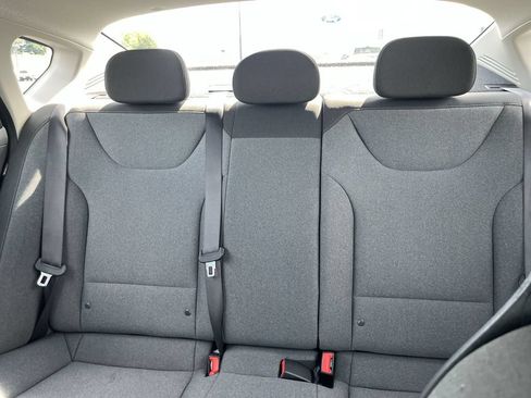 Used 2025 Kia K4 FWD image 21