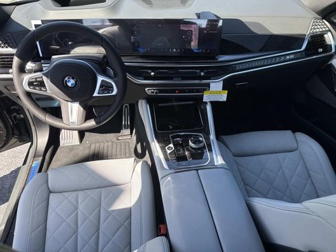 New 2026 BMW X6 xDrive40i w/ Executive Package AWD/4WD image 18
