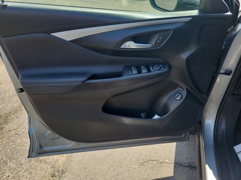 Used 2024 Buick Envista Preferred w/ Convenience I Package FWD image 18