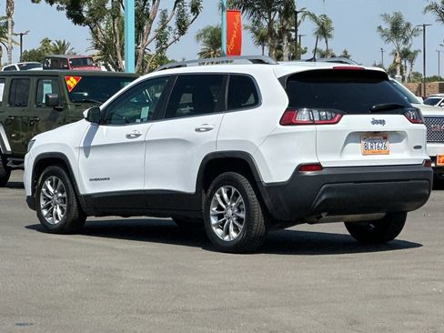 Used 2019 Jeep Cherokee Latitude Plus FWD image 5