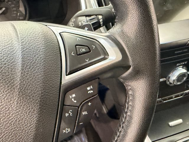 Used 2018 Ford Edge Titanium w/ Equipment Group 301A AWD/4WD image 39