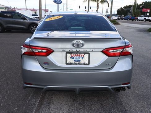Used 2020 Toyota Camry SE FWD image 10
