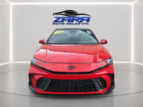 Used 2025 Toyota Camry XSE w/ Premium Package AWD/4WD image 2