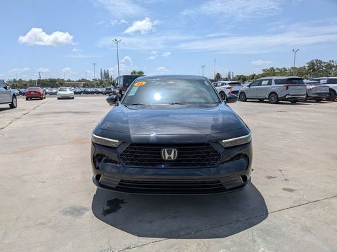 Used 2025 Honda Accord SE image 3