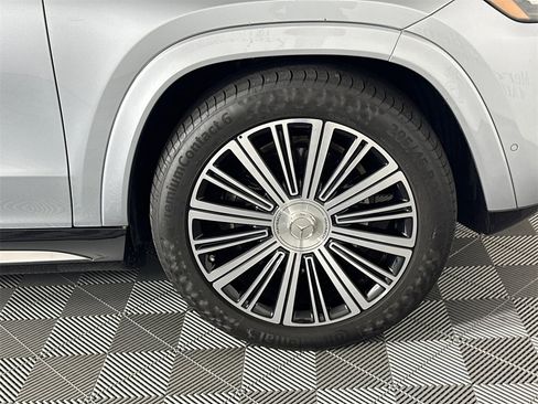 Used 2023 Mercedes-Benz Maybach GLS 600 Maybach GLS 600 image 13