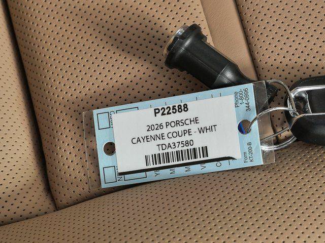 Used 2026 Porsche Cayenne Coupe AWD/4WD image 42