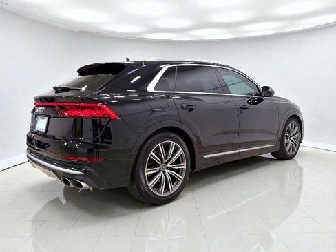 Used 2022 Audi SQ8 Prestige w/ Prestige Package image 6