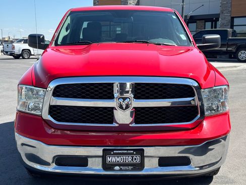 Used 2016 RAM 1500 Classic SLT w/ Cold Weather Group AWD/4WD image 2