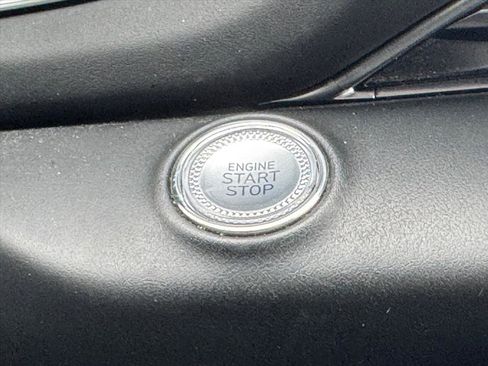 Used 2024 Genesis GV80 2.5T AWD/4WD image 24