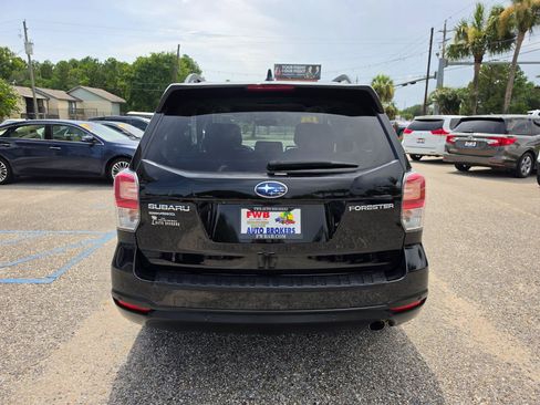 Used 2018 Subaru Forester 2.5i Limited AWD/4WD image 4