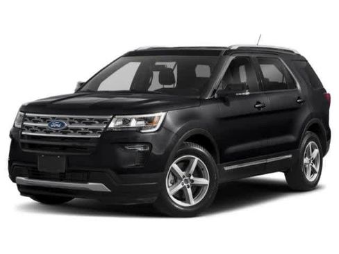 Used 2018 Ford Explorer XLT w/ Equipment Group 202A FWD image 1