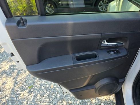 Used 2012 Jeep Liberty Sport w/ Popular Equipment Group image 17