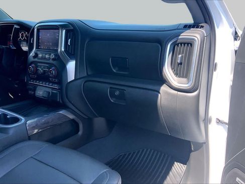 Used 2022 Chevrolet Silverado 2500 LTZ w/ LTZ Plus Package AWD/4WD image 19