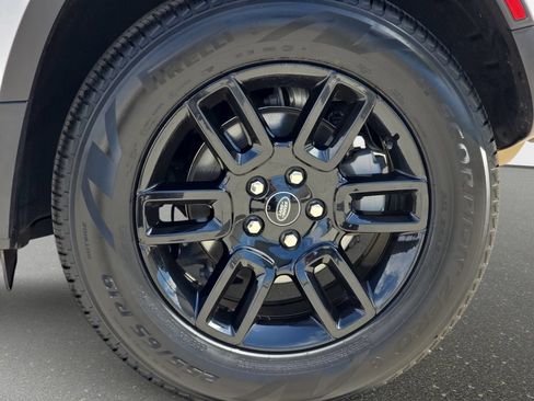 Used 2024 Land Rover Defender 110 S AWD/4WD image 35