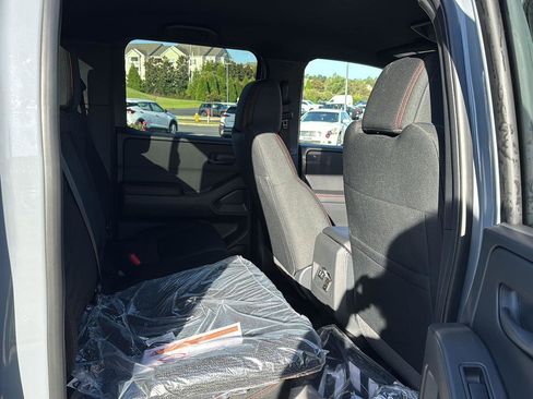 New 2026 Nissan Frontier Pro-X w/ Pro-X Convenience Package image 11