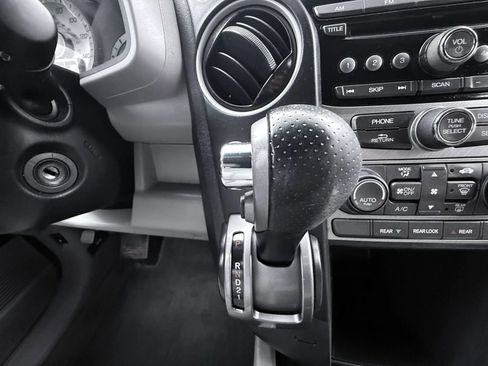 Used 2015 Honda Pilot LX image 16