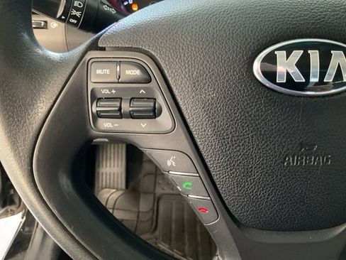 Used 2015 Kia Forte LX w/ Popular Package image 10