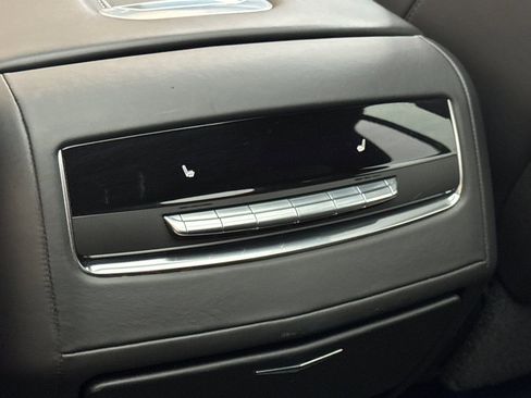 Certified 2021 Cadillac Escalade Sport Platinum w/ Heavy-Duty Trailer Package image 14