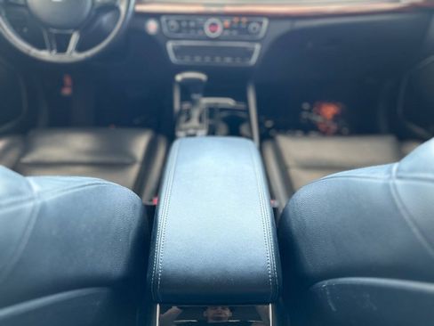 Used 2017 Kia Cadenza Premium FWD image 68