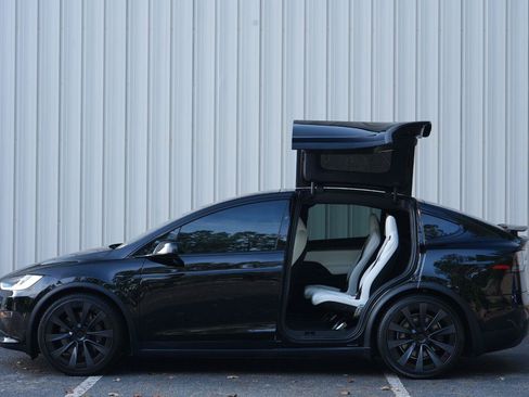 Used 2023 Tesla Model X AWD/4WD image 51