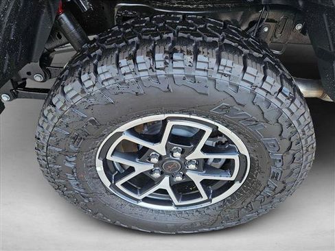 New 2026 Jeep Gladiator Rubicon w/ Steel Power Dome Hood Package AWD/4WD image 10