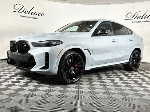 Used 2024 BMW X6 M60i AWD/4WD image 3