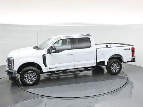 New 2026 Ford F250 Lariat w/ Lariat Premium Package image 44