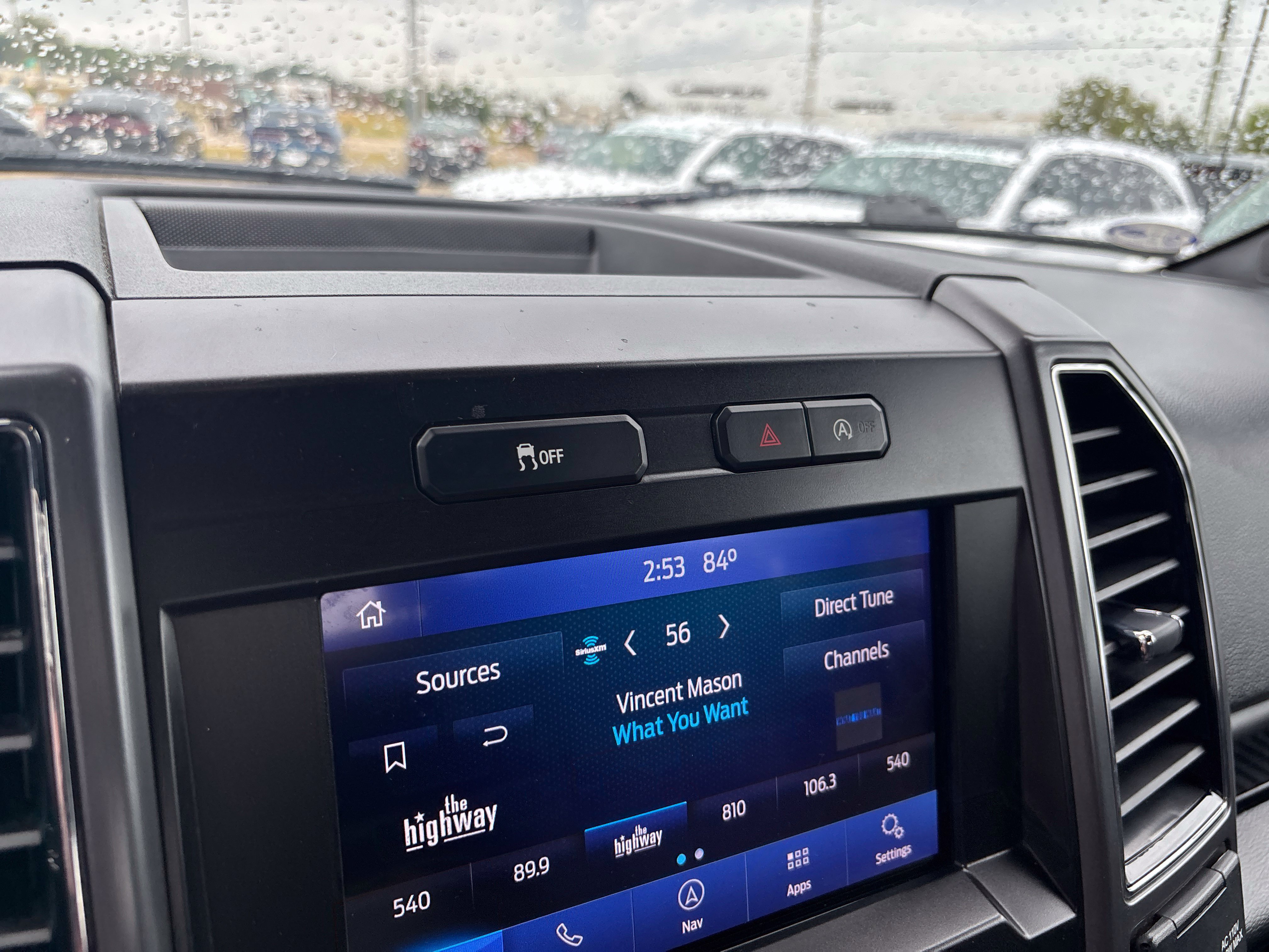 Used 2020 Ford F150 XLT w/ Equipment Group 302A Luxury AWD/4WD image 30