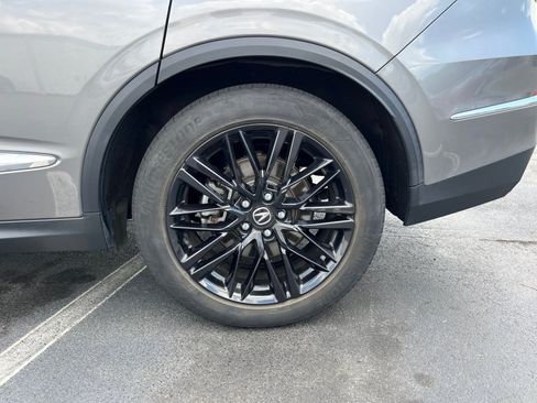 Used 2023 Acura MDX SH-AWD w/ Advance Package image 26