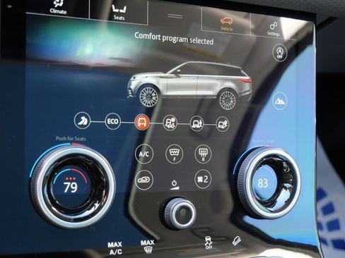 Used 2019 Land Rover Range Rover Velar S AWD/4WD image 30