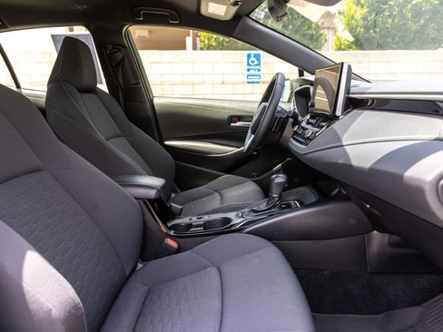 Used 2023 Toyota Corolla SE w/ Blackout Package (TMS) FWD image 29