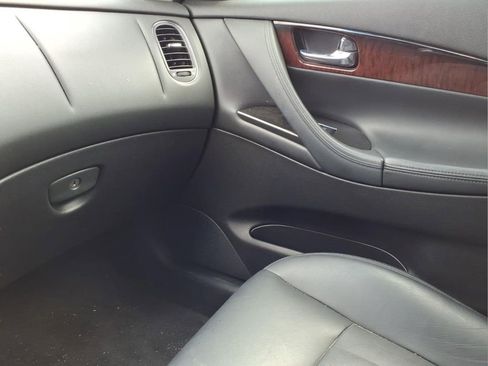 Used 2017 INFINITI QX50 AWD w/ Premium Plus Package image 23