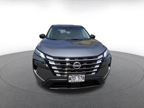 Used 2024 Nissan Rogue S AWD/4WD image 4