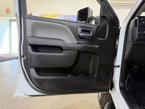 Used 2017 GMC Sierra 3500 4x4 Crew Cab w/ Snow Plow Prep Package image 27