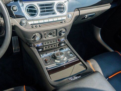 Used 2018 Rolls-Royce Dawn image 72