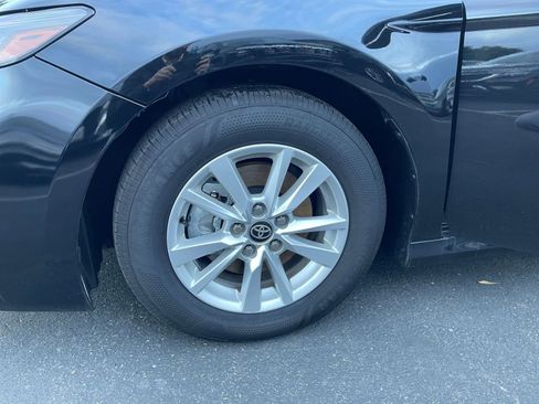 Used 2025 Toyota Camry LE image 23