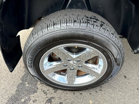 Used 2018 RAM 1500 Express w/ Express Value Package image 24