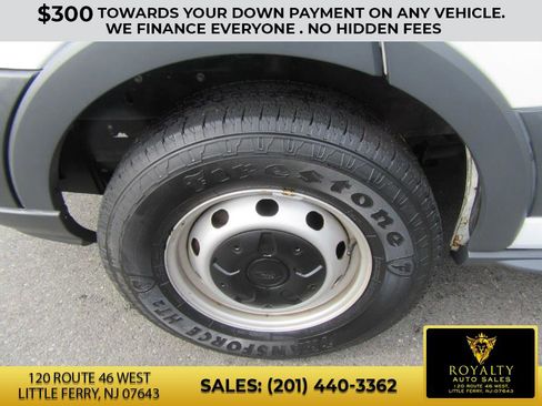 Used 2015 Ford Transit 250 130 Low Roof image 38