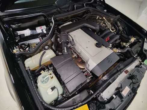 Used 1995 Mercedes-Benz E 320 Convertible image 6