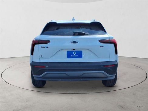 New 2025 Chevrolet Blazer EV LT image 6