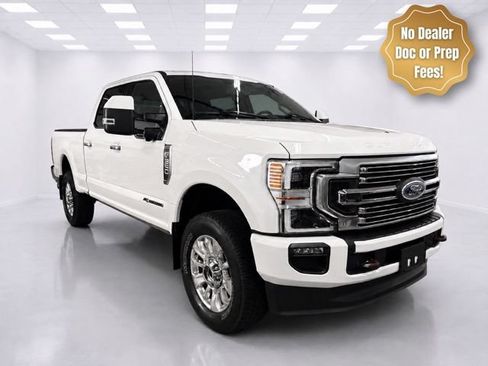 Used 2022 Ford F350 Limited w/ FX4 Off-Road Package AWD/4WD image 3