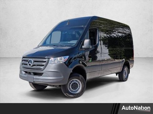 Used 2024 Mercedes-Benz Sprinter 2500 image 1