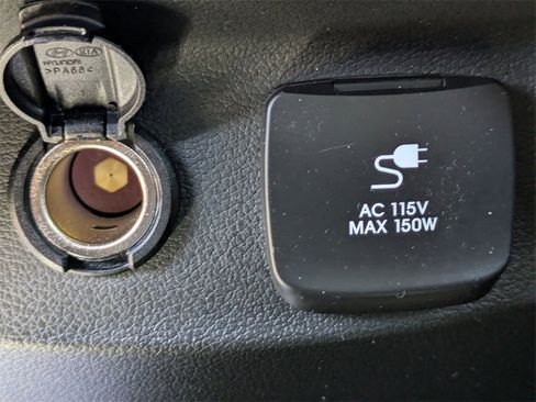 Used 2024 Hyundai Palisade Calligraphy image 16