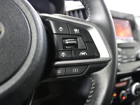 Used 2019 Subaru Forester Premium AWD/4WD image 11