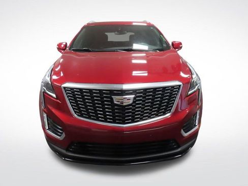 Certified 2024 Cadillac XT5 Luxury image 9