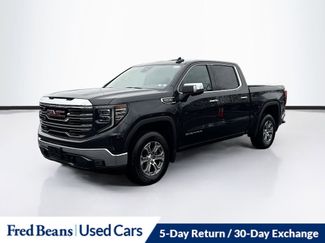 Used 2024 GMC Sierra 1500 SLT video 3
